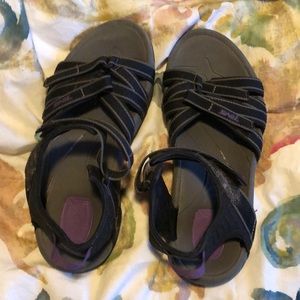Waterproof Teva sport sandals sz 7